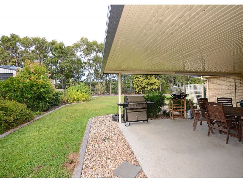 17 Pinehurst Drive, Wondunna QLD 4655