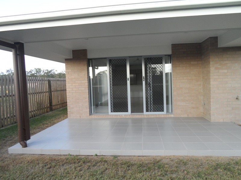 16 Venus st, Urraween QLD 4655
