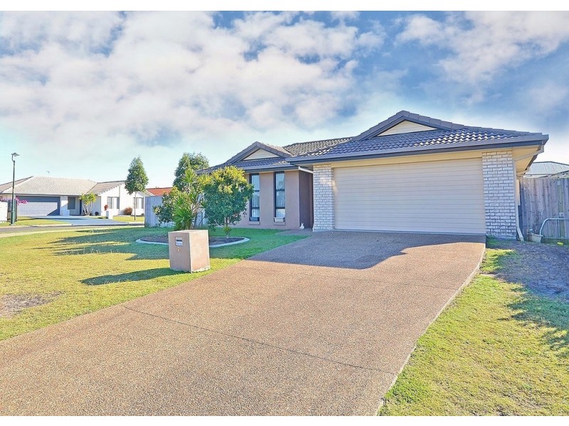 2 Wongala Way, Eli Waters QLD 4655