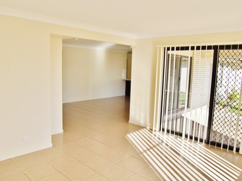 2 Wongala Way, Eli Waters QLD 4655