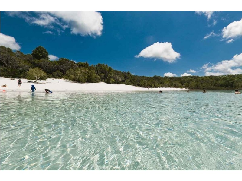 26 Williams Avenue, Fraser Island QLD 4581