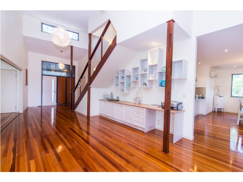 House 25 Kingfisher Heights Est, Fraser Island QLD 4581