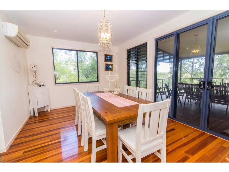 House 25 Kingfisher Heights Est, Fraser Island QLD 4581