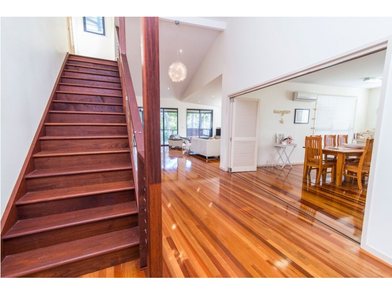 House 25 Kingfisher Heights Est, Fraser Island QLD 4581