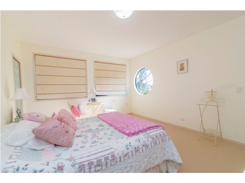 House 25 Kingfisher Heights Est, Fraser Island QLD 4581
