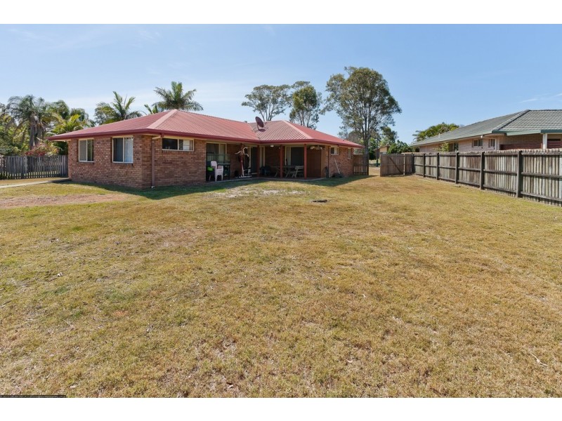 10 Wattlebird Lane, Eli Waters QLD 4655