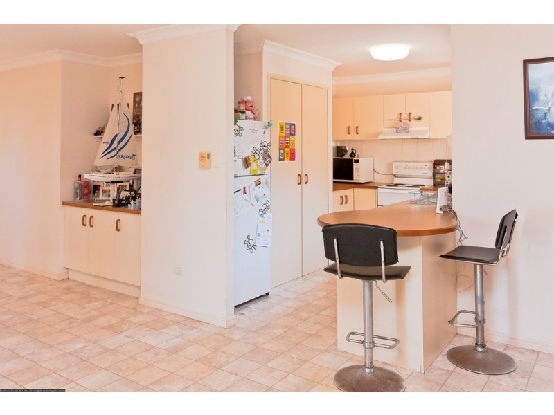 10 Wattlebird Lane, Eli Waters QLD 4655