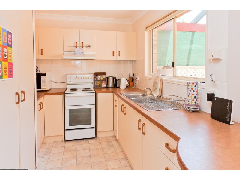 10 Wattlebird Lane, Eli Waters QLD 4655