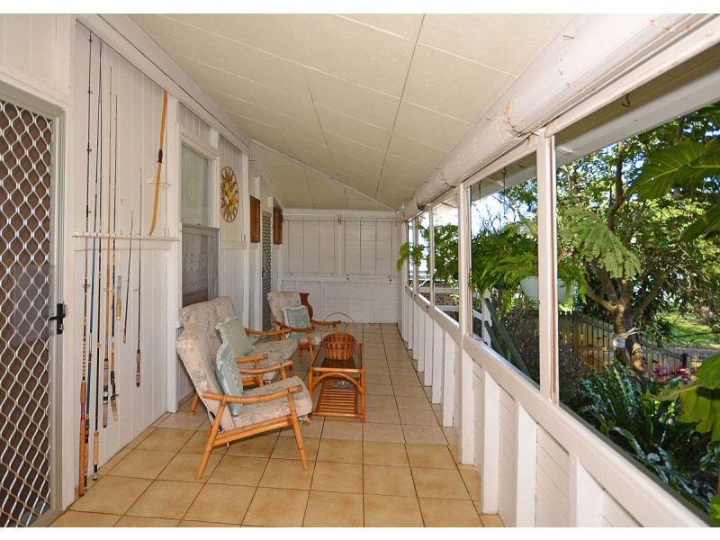 24 Eric Street, Torquay QLD 4655