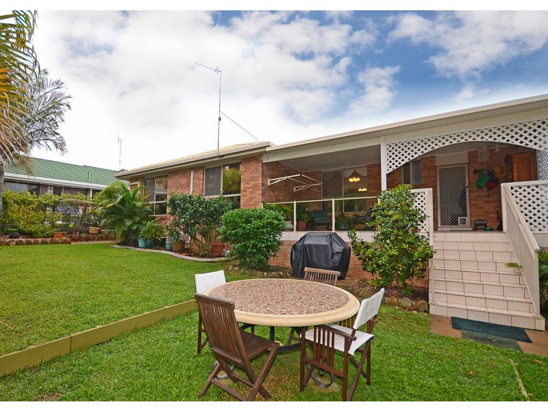 4 Ungowa Avenue, Pialba QLD 4655