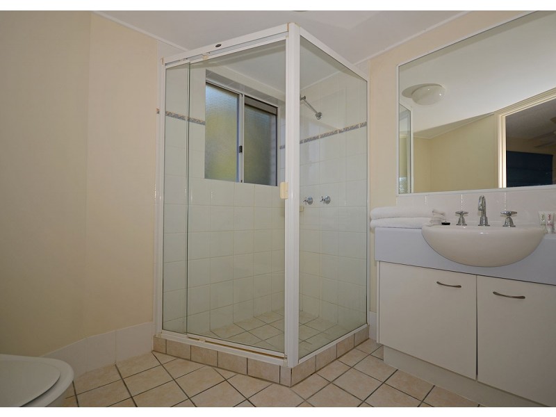 178/17 Buccaneer Drive, Urangan QLD 4655