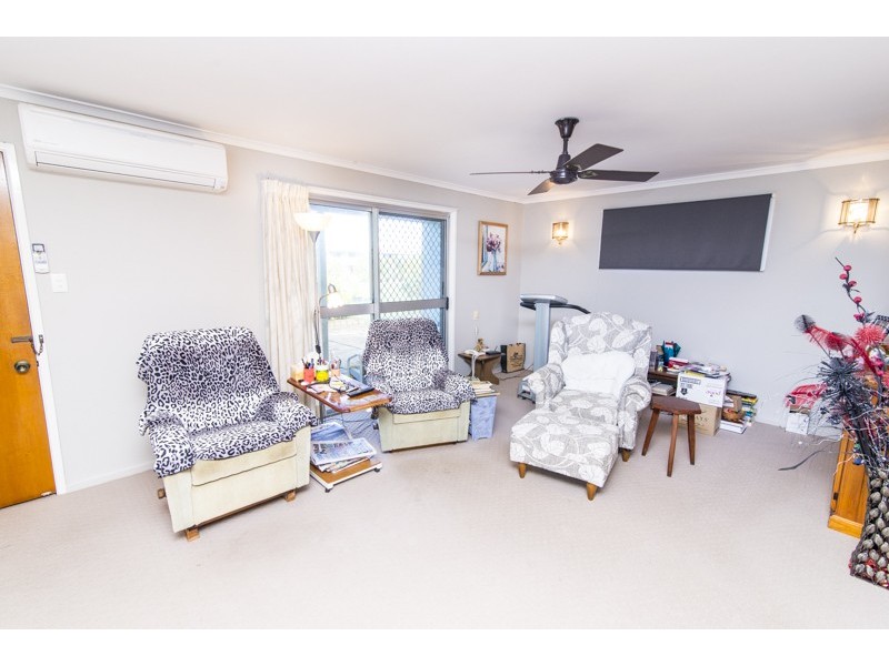 43 Oslove Drive, Booral QLD 4655