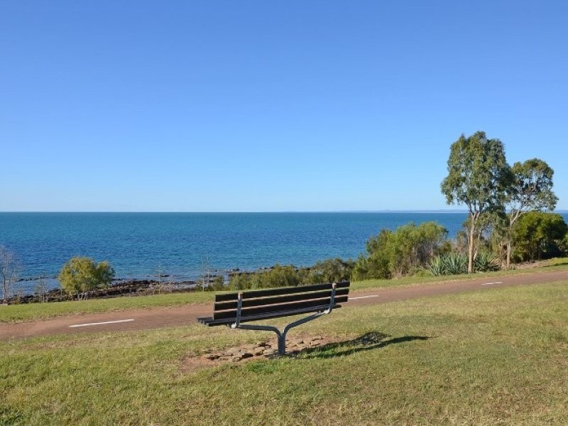 28 Esplanade, Point Vernon QLD 4655