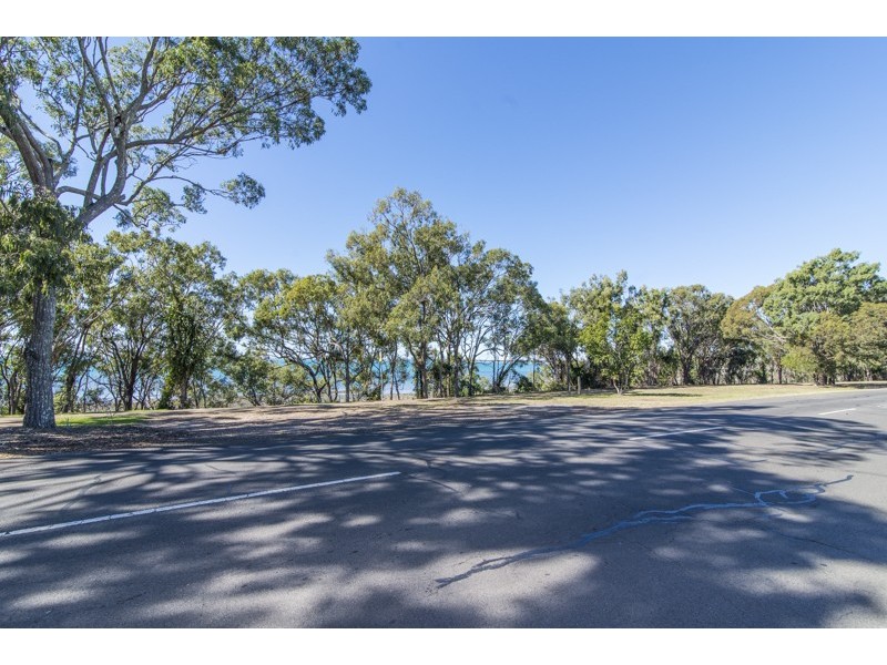 151 Esplanade, Point Vernon QLD 4655