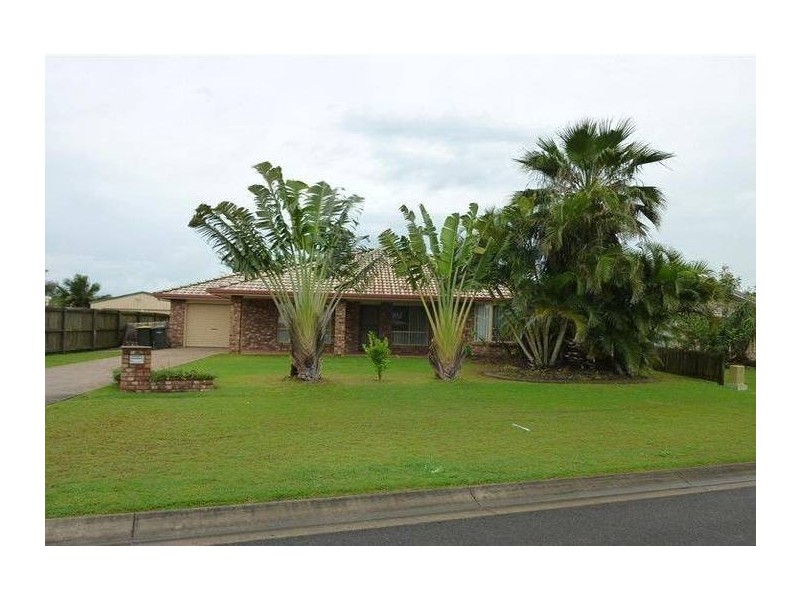 42 Bunker Avenue, Urraween QLD 4655