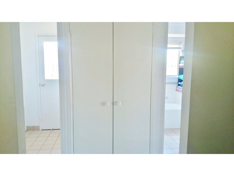 42 Bunker Avenue, Urraween QLD 4655