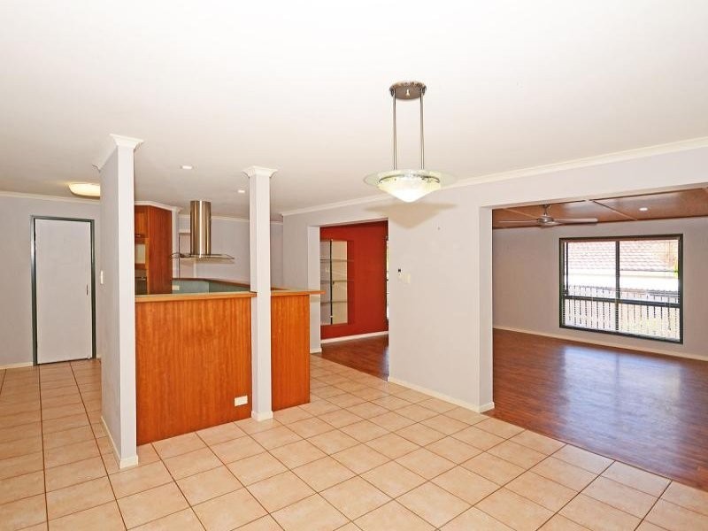 21 Romeck Crescent, Urraween QLD 4655