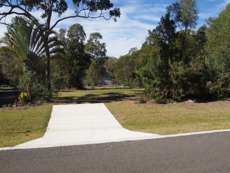 4 Mexican Court, Urangan QLD 4655