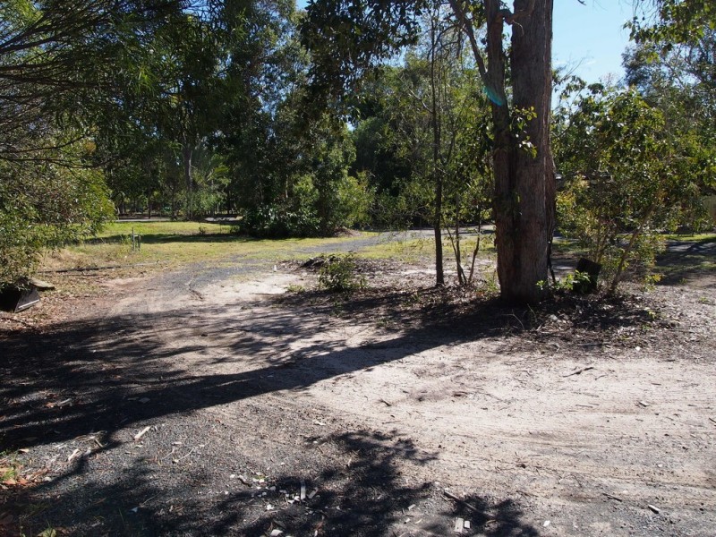 4 Mexican Court, Urangan QLD 4655