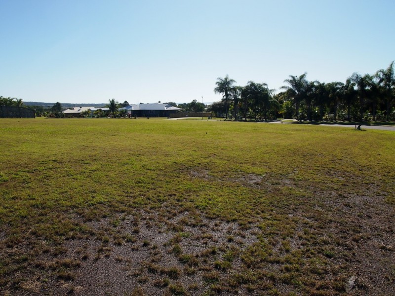 27 Stormy Rise, River Heads QLD 4655