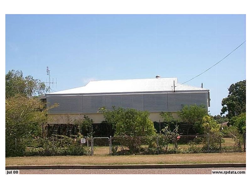 47 Dayman Street, Urangan QLD 4655
