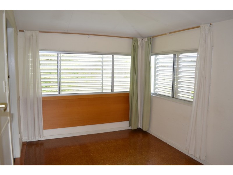 47 Dayman Street, Urangan QLD 4655