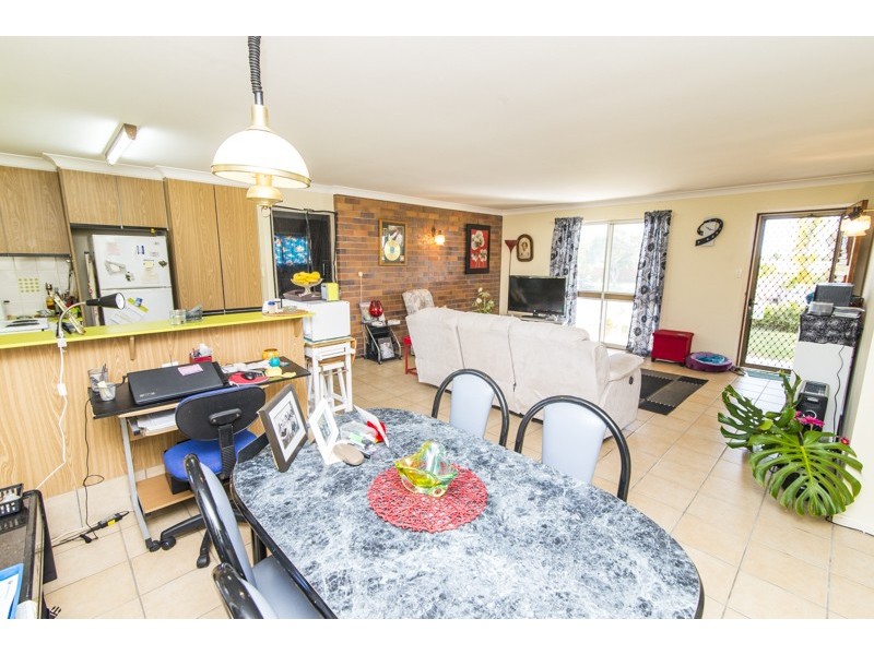 35 Hillcrest Avenue, Scarness QLD 4655