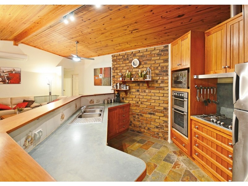 31 Sempfs Road, Dundowran Beach QLD 4655