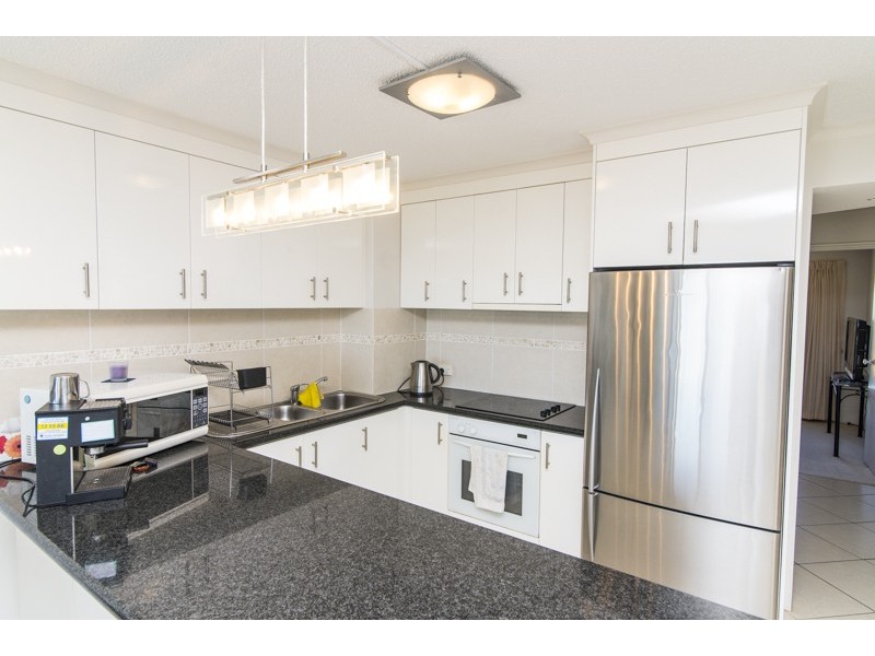 137/17 Buccaneer Drive, Urangan QLD 4655