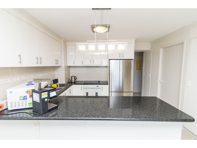 137/17 Buccaneer Drive, Urangan QLD 4655