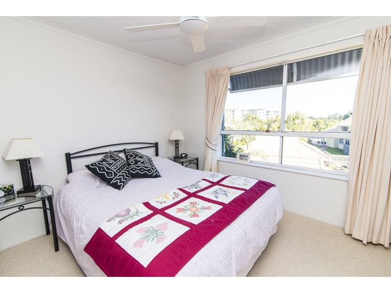137/17 Buccaneer Drive, Urangan QLD 4655