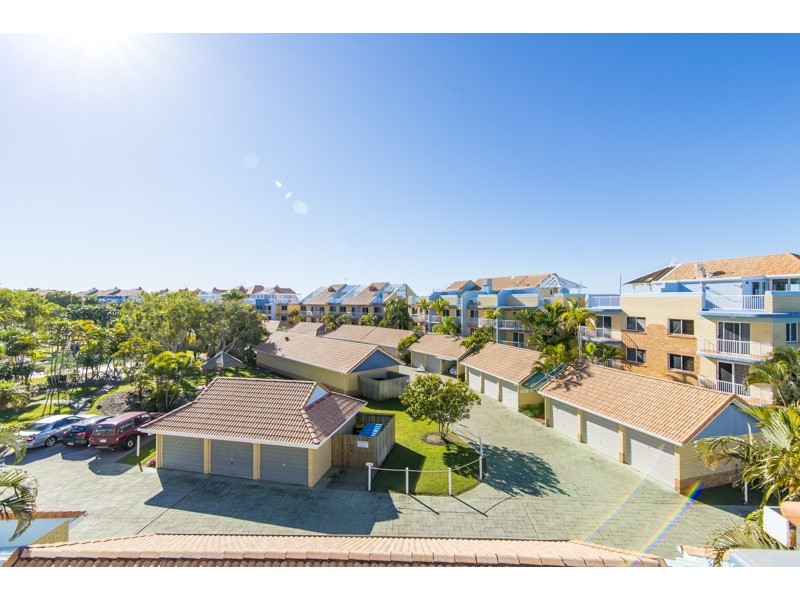 41/17 Buccaneer Drive, Urangan QLD 4655