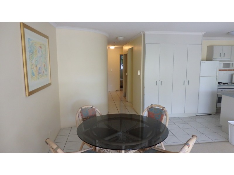 26/386 Esplanade, Torquay QLD 4655