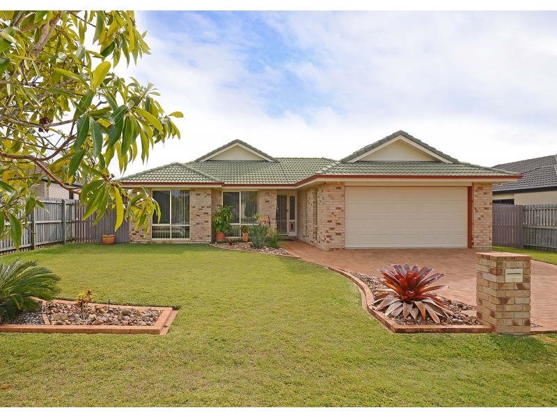 5 Surrey Court, Kawungan QLD 4655