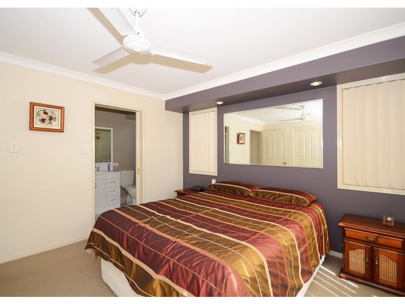 5 Surrey Court, Kawungan QLD 4655