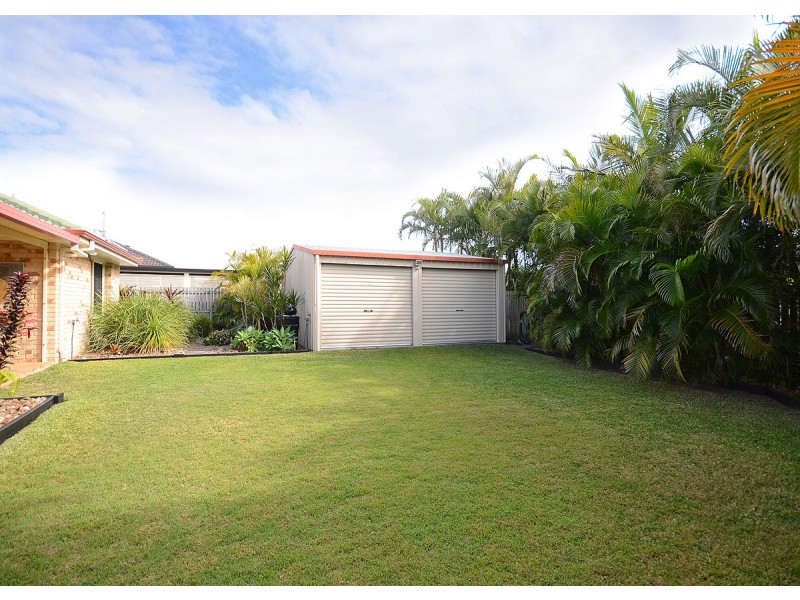 5 Surrey Court, Kawungan QLD 4655