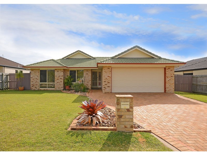 5 Surrey Court, Kawungan QLD 4655