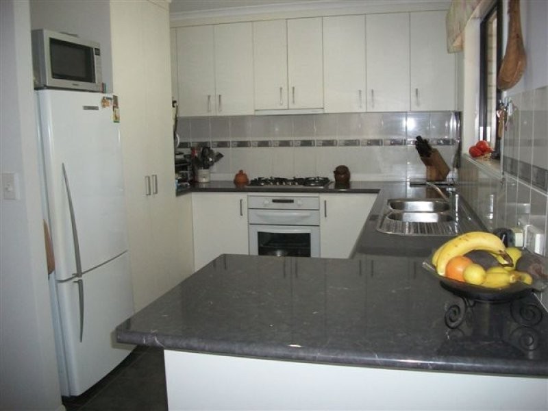 10 Brypat Close, Burrum Heads QLD 4659