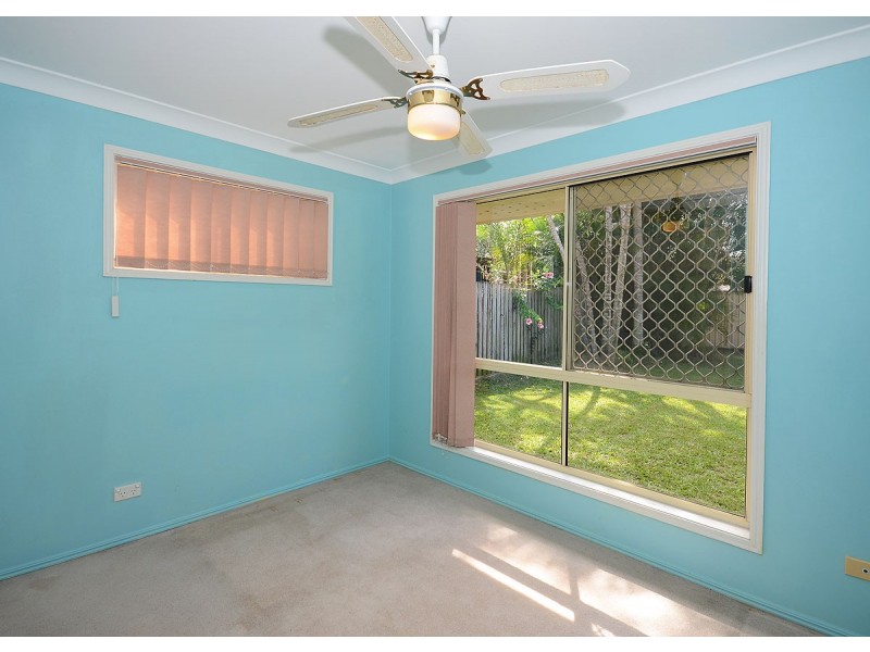 96 North Street, Point Vernon QLD 4655