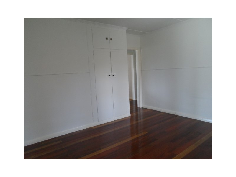 15 Charles Street, Pialba QLD 4655