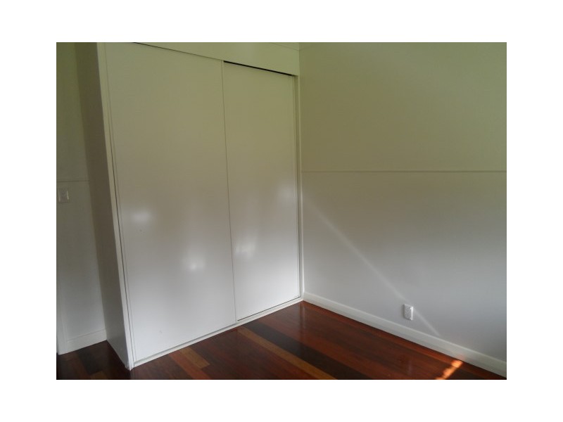 15 Charles Street, Pialba QLD 4655