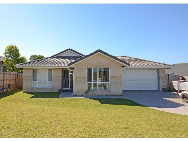 15 Mia Court, Nikenbah QLD 4655