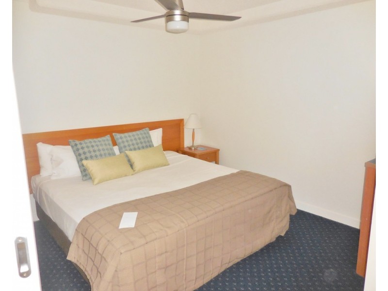 409 Mantra Resort – Buccaneer Drive, Urangan QLD 4655
