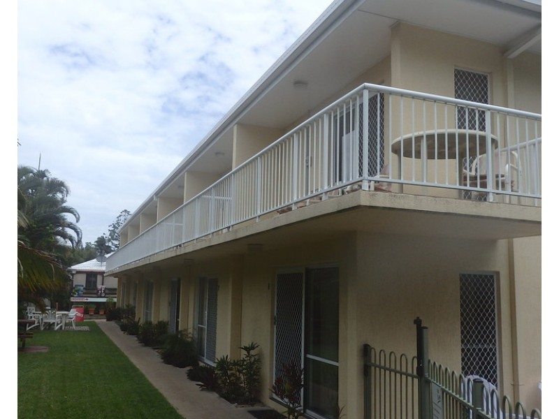 405 Esplanade, Torquay QLD 4655