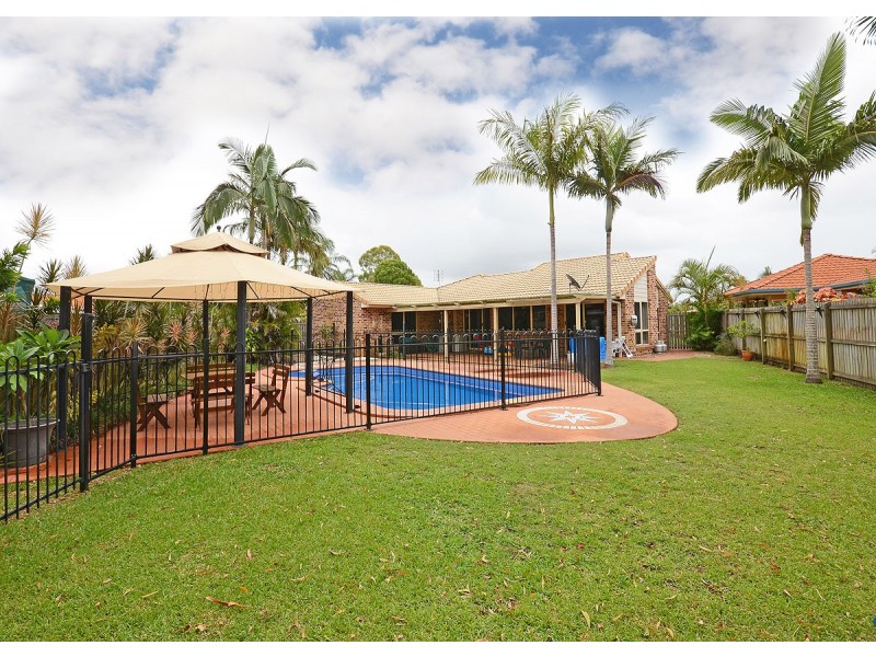 10 San Marco Court, Urangan QLD 4655