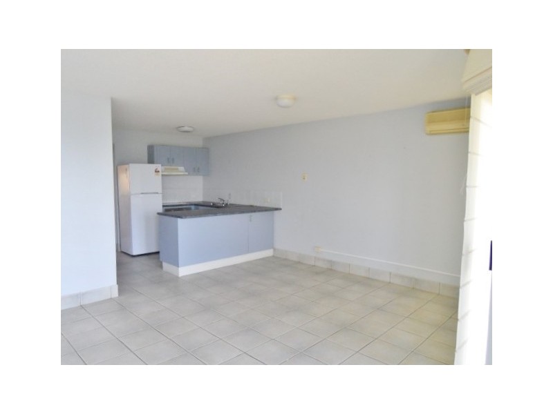 64/17 Buccaneer Dr, Urangan QLD 4655