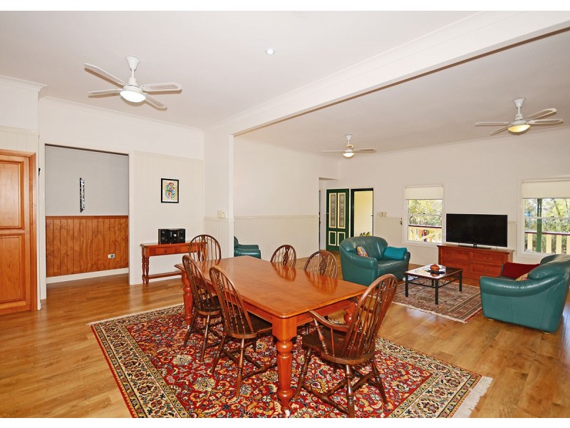 603 Charlton Esplanade, Urangan QLD 4655