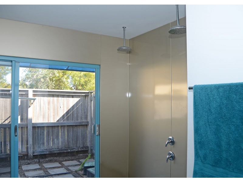 42 Moreton Street, Toogoom QLD 4655