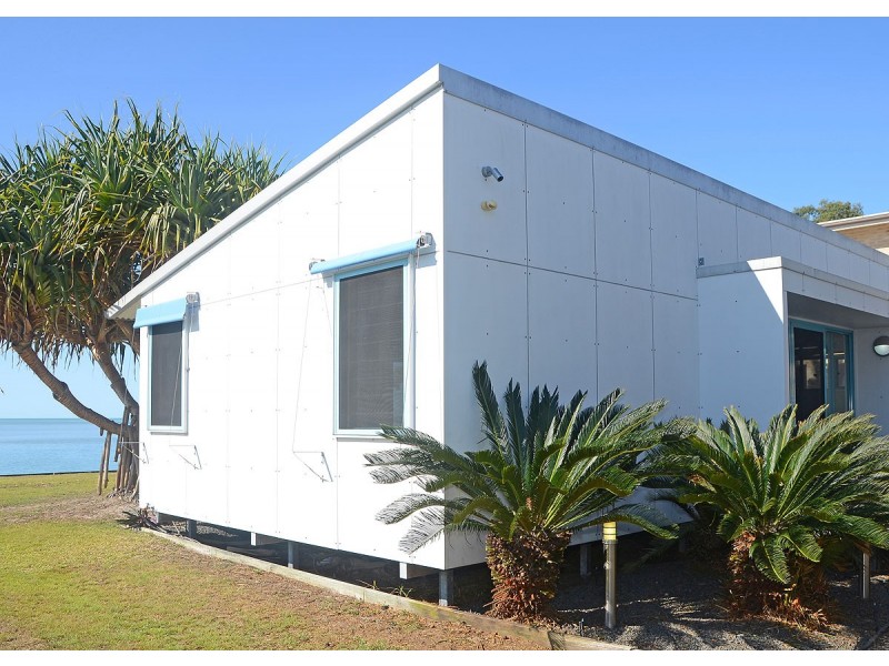 42 Moreton Street, Toogoom QLD 4655