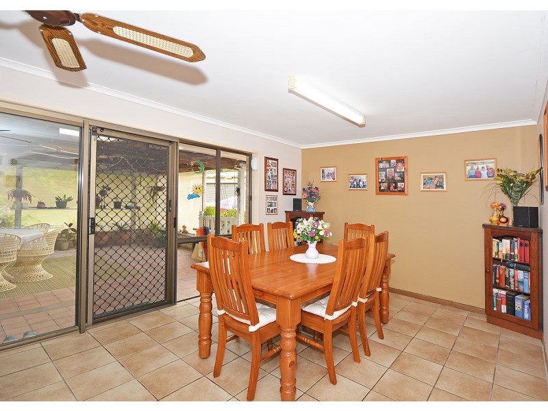 25 Senorita Parade, Urangan QLD 4655